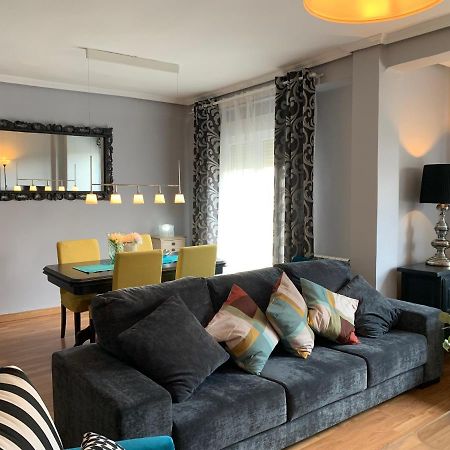 Sg Apartamentos La Casa De La Catedral Vut47-240 バリャドリド エクステリア 写真