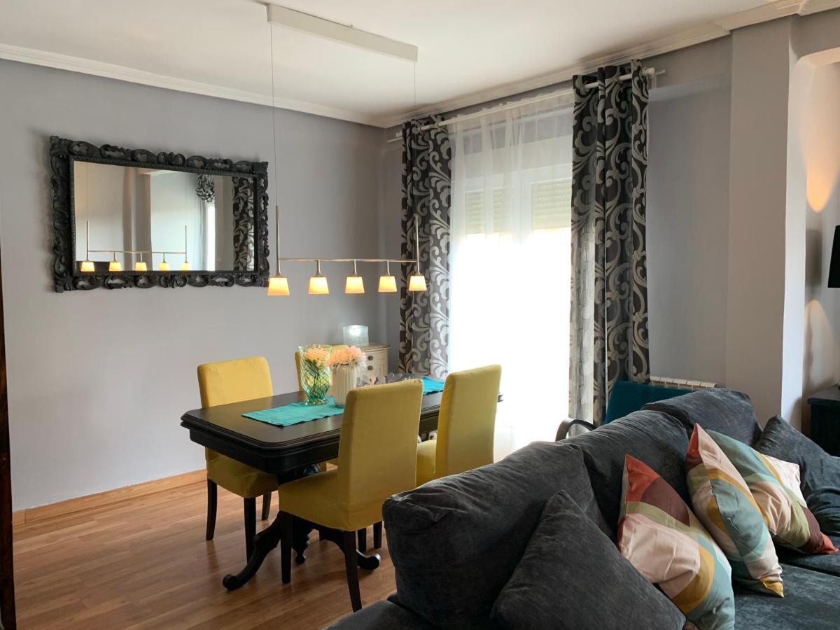 Sg Apartamentos La Casa De La Catedral Vut47-240 バリャドリド エクステリア 写真
